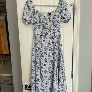 Floral white and blue